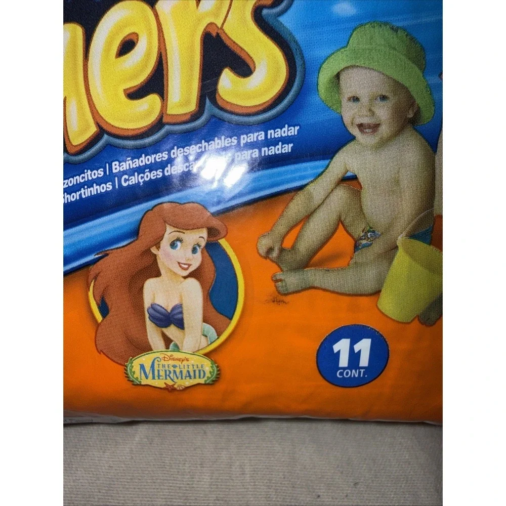 Vintage Huggies Little Swimmers Ariel 2002 Size M 9 Ct Open Pack